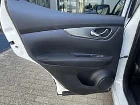 Nissan Qashqai (2018) thumbnail 16