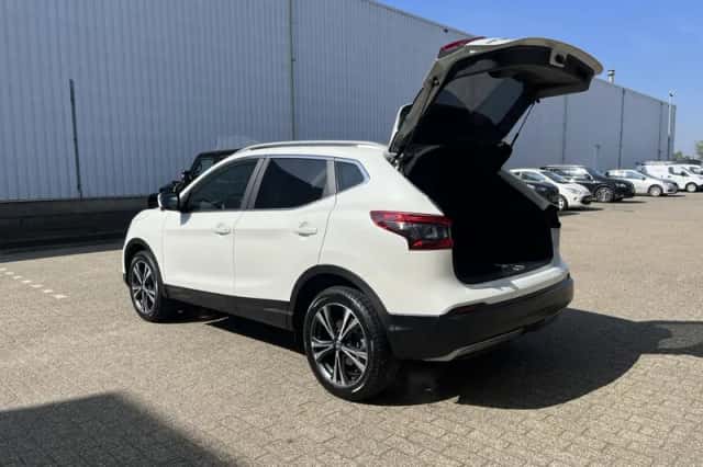 Nissan Qashqai (2018) thumbnail 42