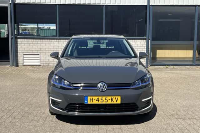 Volkswagen E-Golf (2020) thumbnail 28
