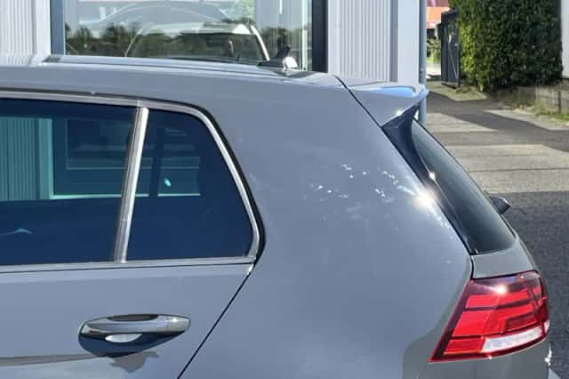 Volkswagen E-Golf (2020) thumbnail 44