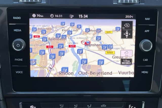Volkswagen E-Golf (2020) thumbnail 77