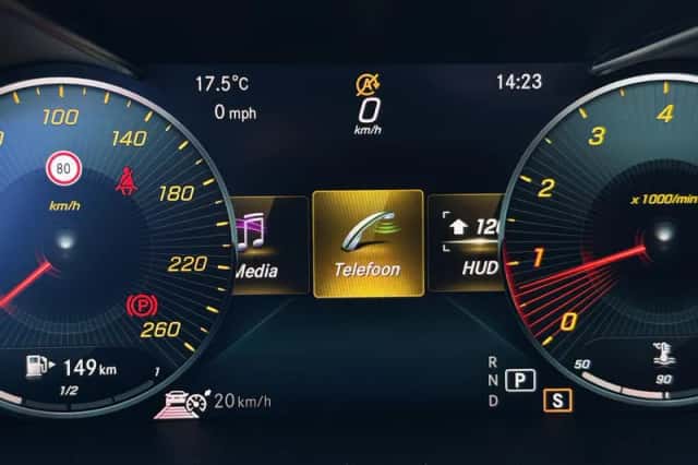 Mercedes-Benz C-Klasse (2019) thumbnail 27
