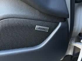 Porsche Taycan (2024) thumbnail 14