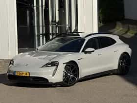 Porsche Taycan (2024) thumbnail 15