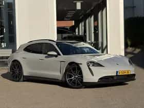 Porsche Taycan (2024) thumbnail 42