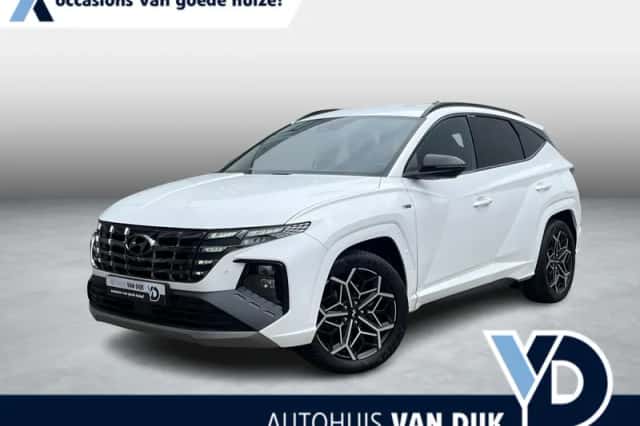 Hyundai Tucson (2024) thumbnail 1