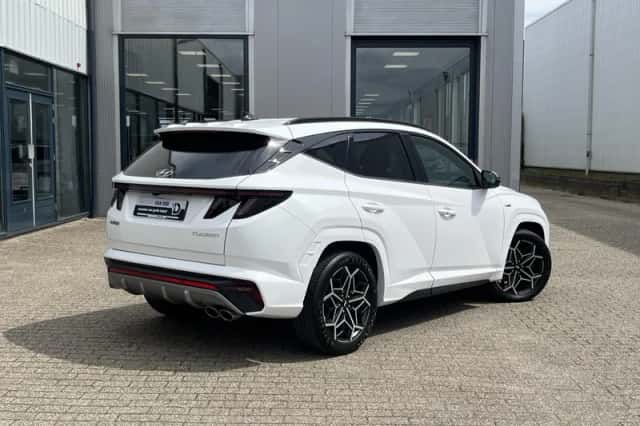 Hyundai Tucson (2024) thumbnail 2