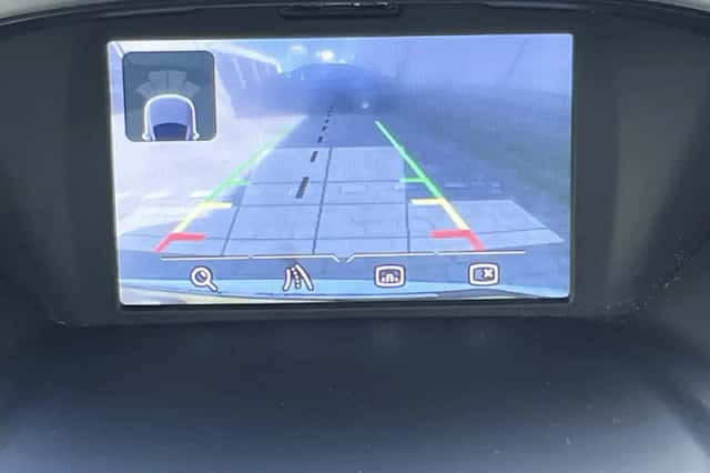 Ford B-Max (2016) thumbnail 72