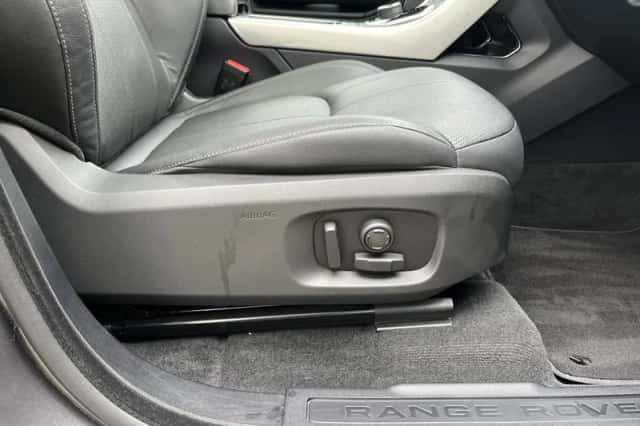 Land Rover Range Rover Evoque (2018) thumbnail 29
