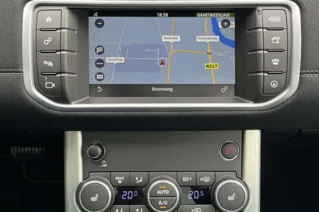 Land Rover Range Rover Evoque (2018) thumbnail 74