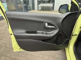 Kia Picanto (2012) thumbnail 12
