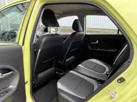 Kia Picanto (2012) thumbnail 18