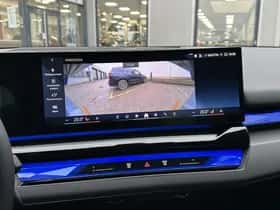BMW i5 (2024) thumbnail 29