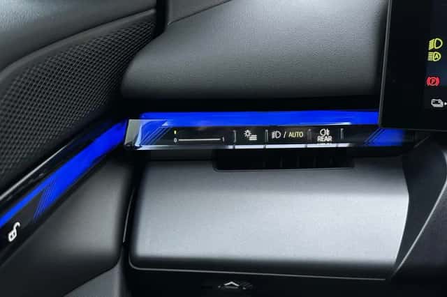 BMW i5 (2024) thumbnail 49