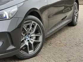BMW i5 (2024) thumbnail 6
