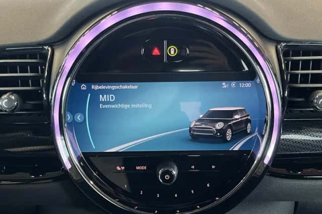 MINI Clubman (2022) thumbnail 79