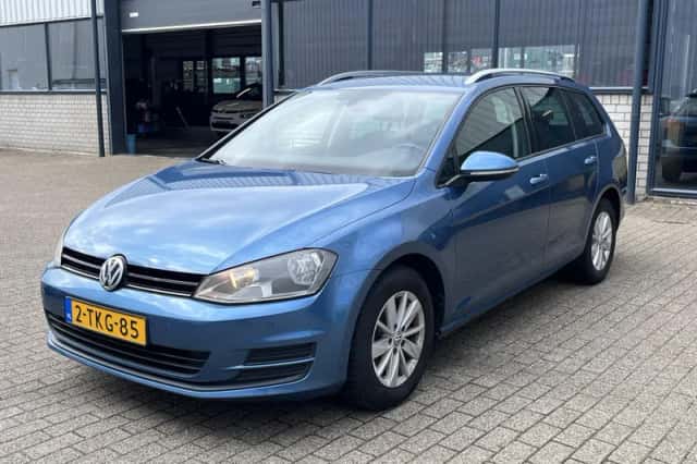 Volkswagen Golf (2014) thumbnail 42