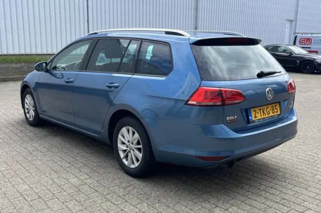 Volkswagen Golf (2014) thumbnail 43