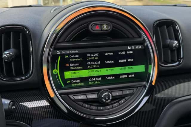 MINI Countryman (2019) thumbnail 17