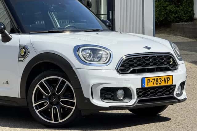 MINI Countryman (2019) thumbnail 33