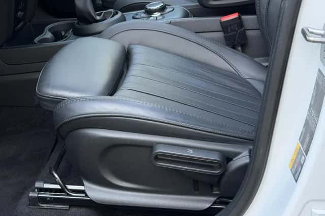 MINI Countryman (2019) thumbnail 9