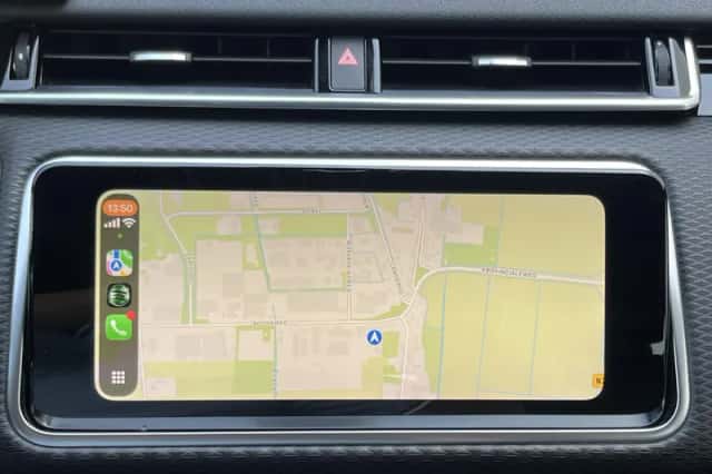 Land Rover Range Rover Velar (2017) thumbnail 11