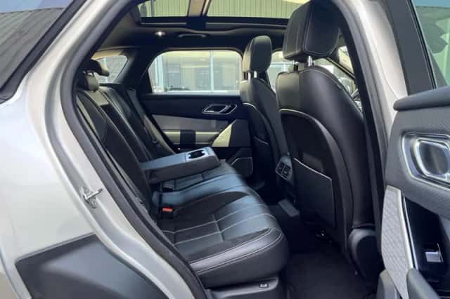 Land Rover Range Rover Velar (2017) thumbnail 27