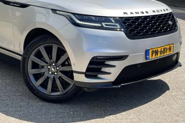 Land Rover Range Rover Velar (2017) thumbnail 41