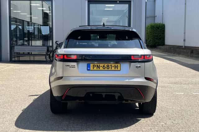 Land Rover Range Rover Velar (2017) thumbnail 49