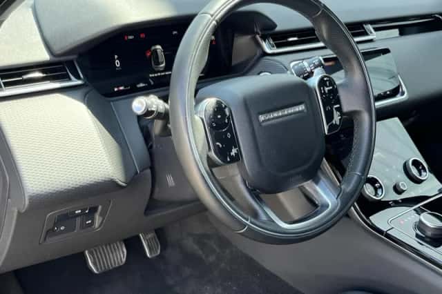 Land Rover Range Rover Velar (2017) thumbnail 52