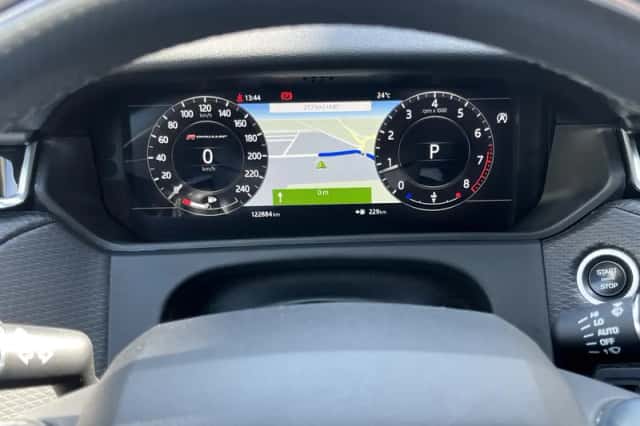 Land Rover Range Rover Velar (2017) thumbnail 53
