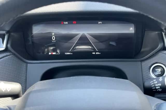 Land Rover Range Rover Velar (2017) thumbnail 57