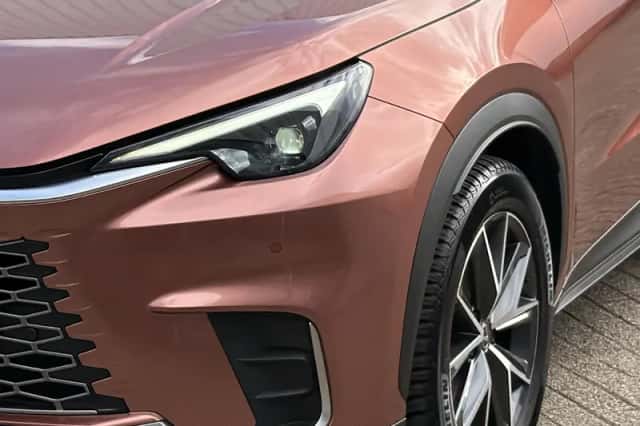 Lexus LBX (2024) thumbnail 41