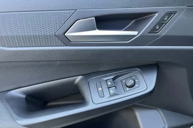Ford Tourneo (2023) thumbnail 15