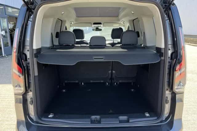 Ford Tourneo (2023) thumbnail 21
