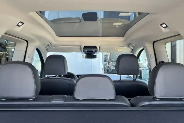 Ford Tourneo (2023) thumbnail 23