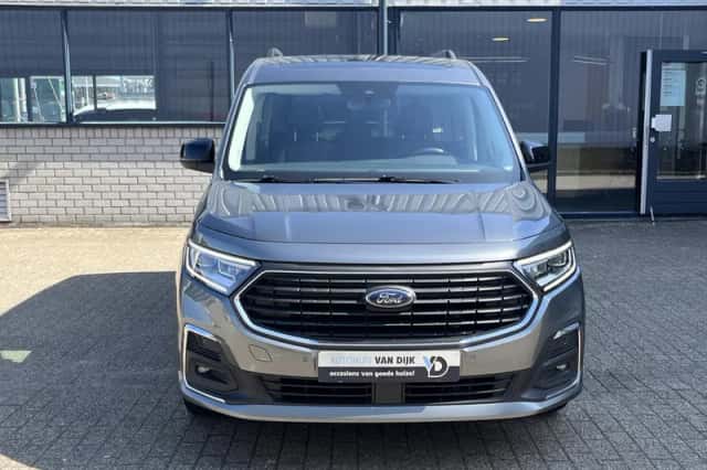 Ford Tourneo (2023) thumbnail 30