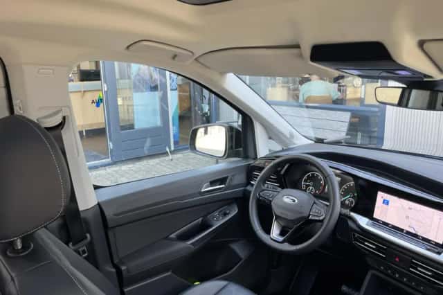 Ford Tourneo (2023) thumbnail 35