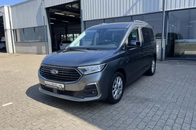 Ford Tourneo (2023) thumbnail 42