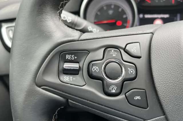 Opel Astra (2016) thumbnail 34