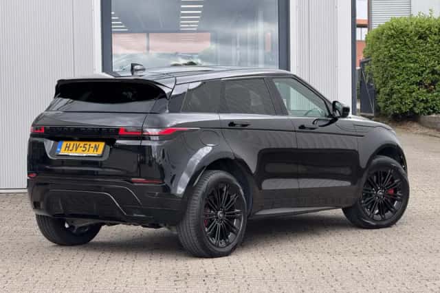 Land Rover Range Rover Evoque (2025) thumbnail 2