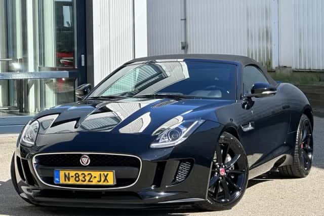 Jaguar F-Type (2014) thumbnail 6