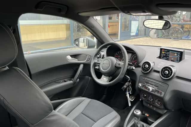Audi A1 (2019) thumbnail 4