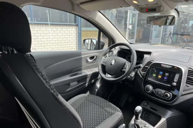 Renault Captur (2018) thumbnail 4