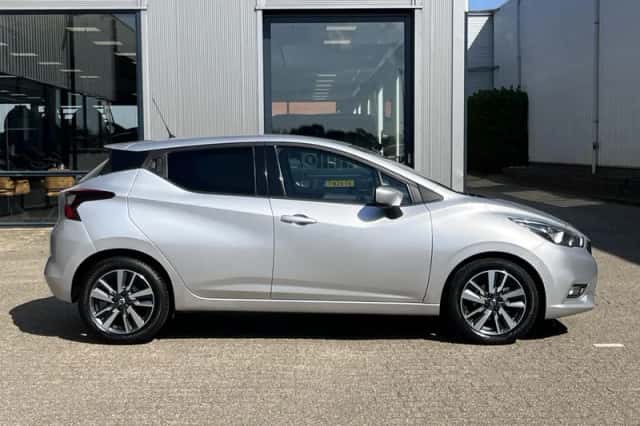 Nissan Micra (2018) thumbnail 3