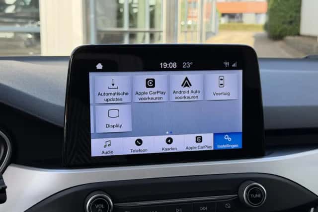 Ford Focus (2022) thumbnail 6