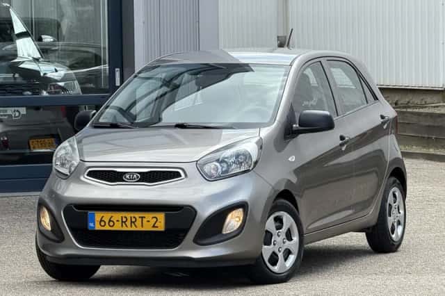 Kia Picanto (2011) thumbnail 6