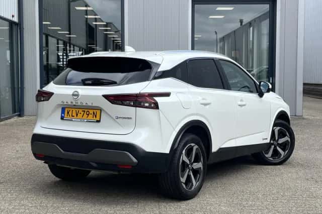 Nissan Qashqai (2023) thumbnail 2