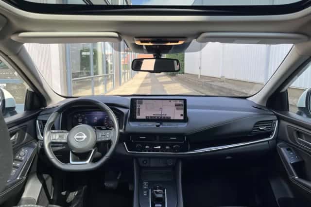 Nissan Qashqai (2023) thumbnail 4