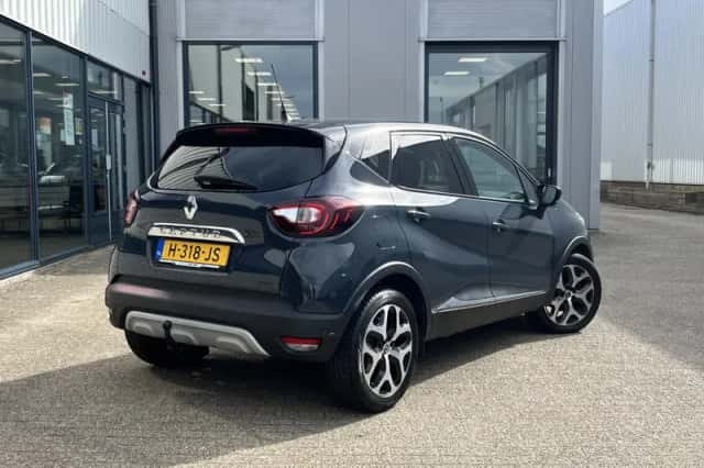 Renault Captur (2019) thumbnail 2